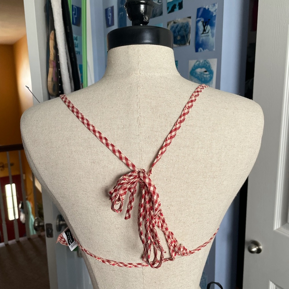 Crop top with tie in back